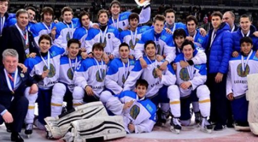 Хоккейден Қазақстанның жастар құрамасы әлем чемпионатында үшінші орын алды