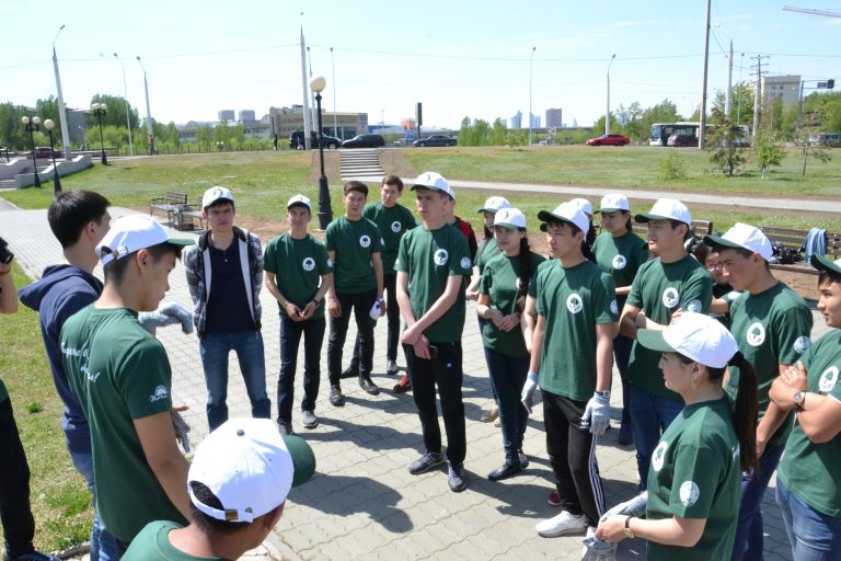 Астанада «Саябақтар маршы» акциясы өтті