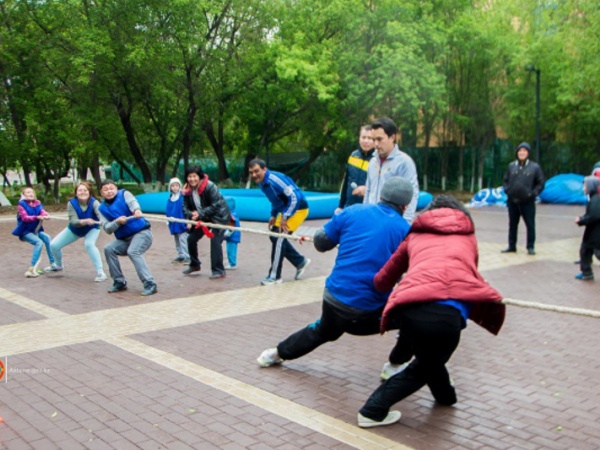 Студенттік саябақта Отбасы күні аталып өтіледі