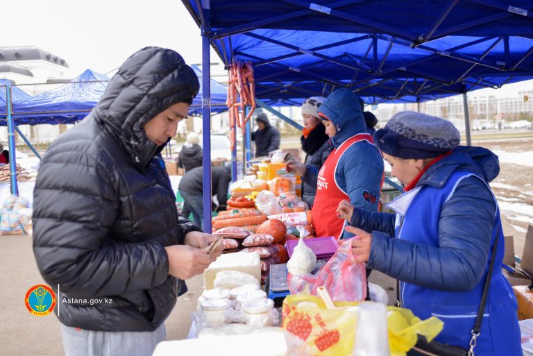 Астанада ҚР өңірлерінің ауыл шаруашылық өнімдерінің қорытынды жәрмеңкесі өтіп жатыр